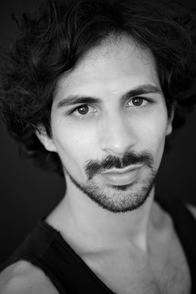 et billede af Victor Yovani