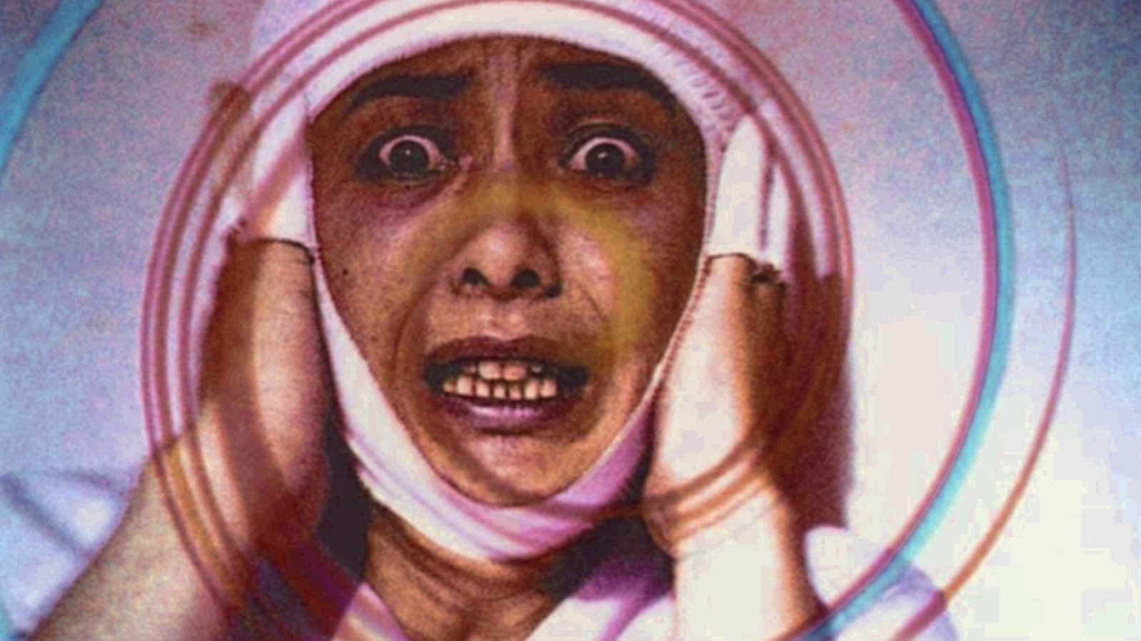 Uzumaki (2000)