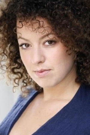 et billede af Bonnie Adair