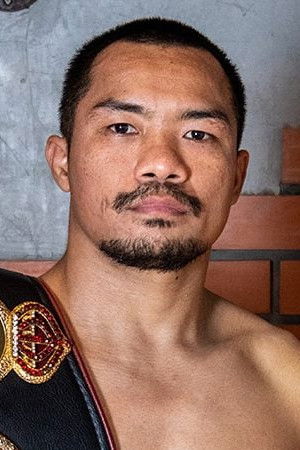 et billede af Thammanoon Niyomtrong