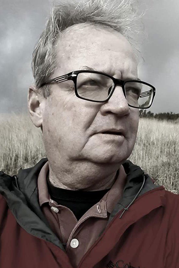 et billede af Kelly Connell