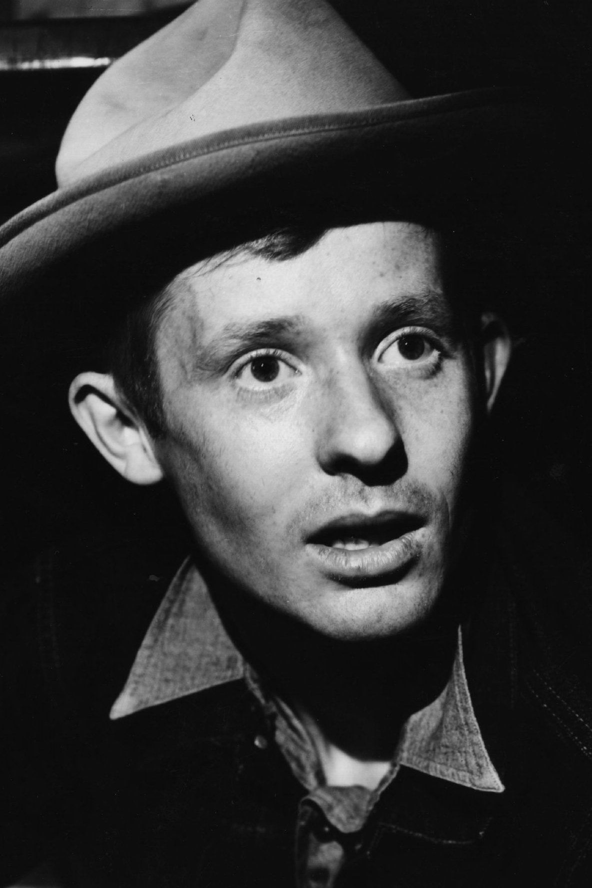 et billede af O.Z. Whitehead