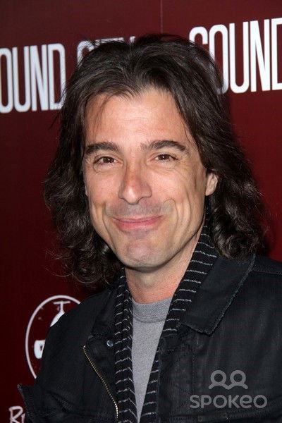 et billede af Warren DeMartini