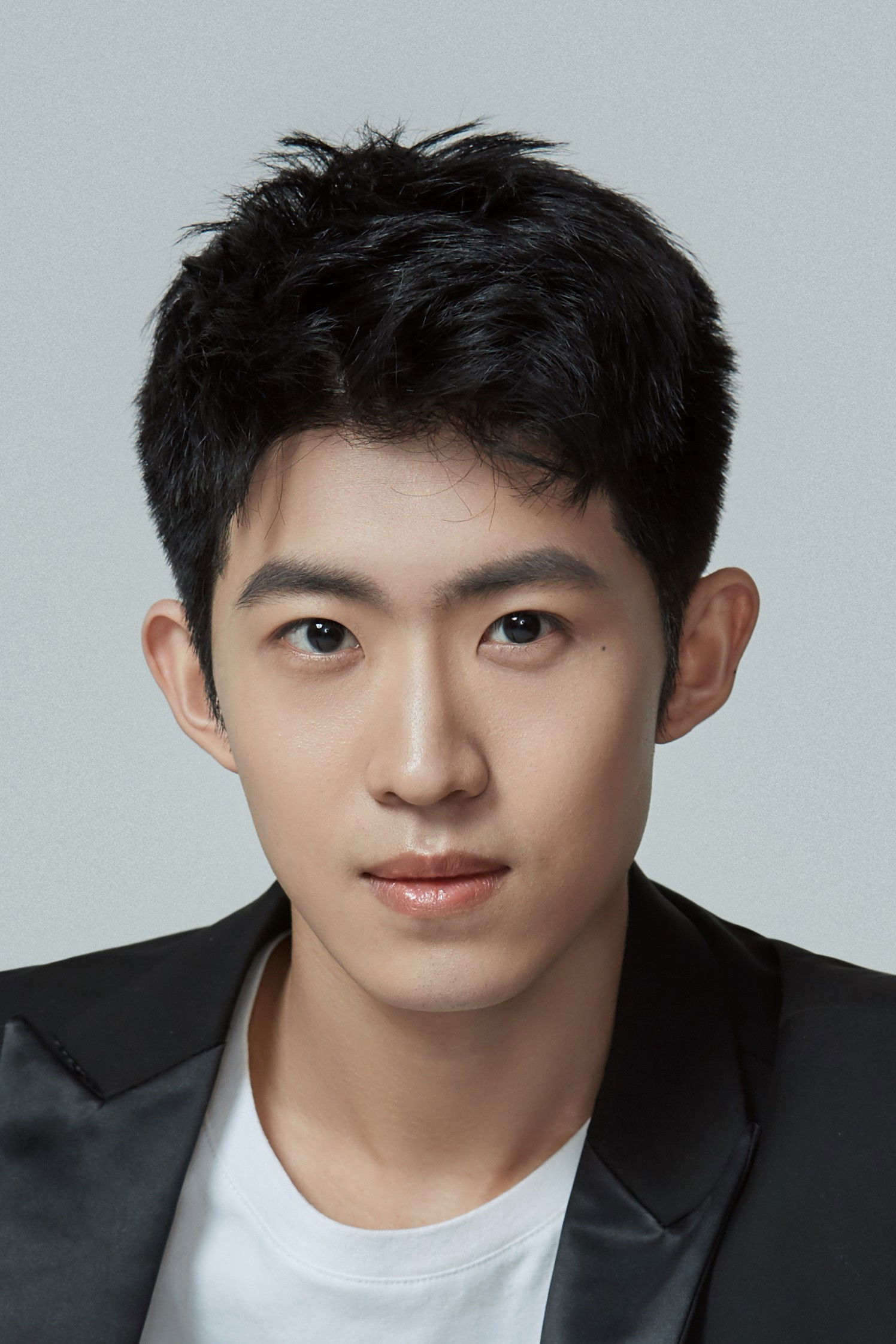 et billede af Zhou Xiaoyi