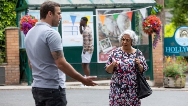 Hollyoaks