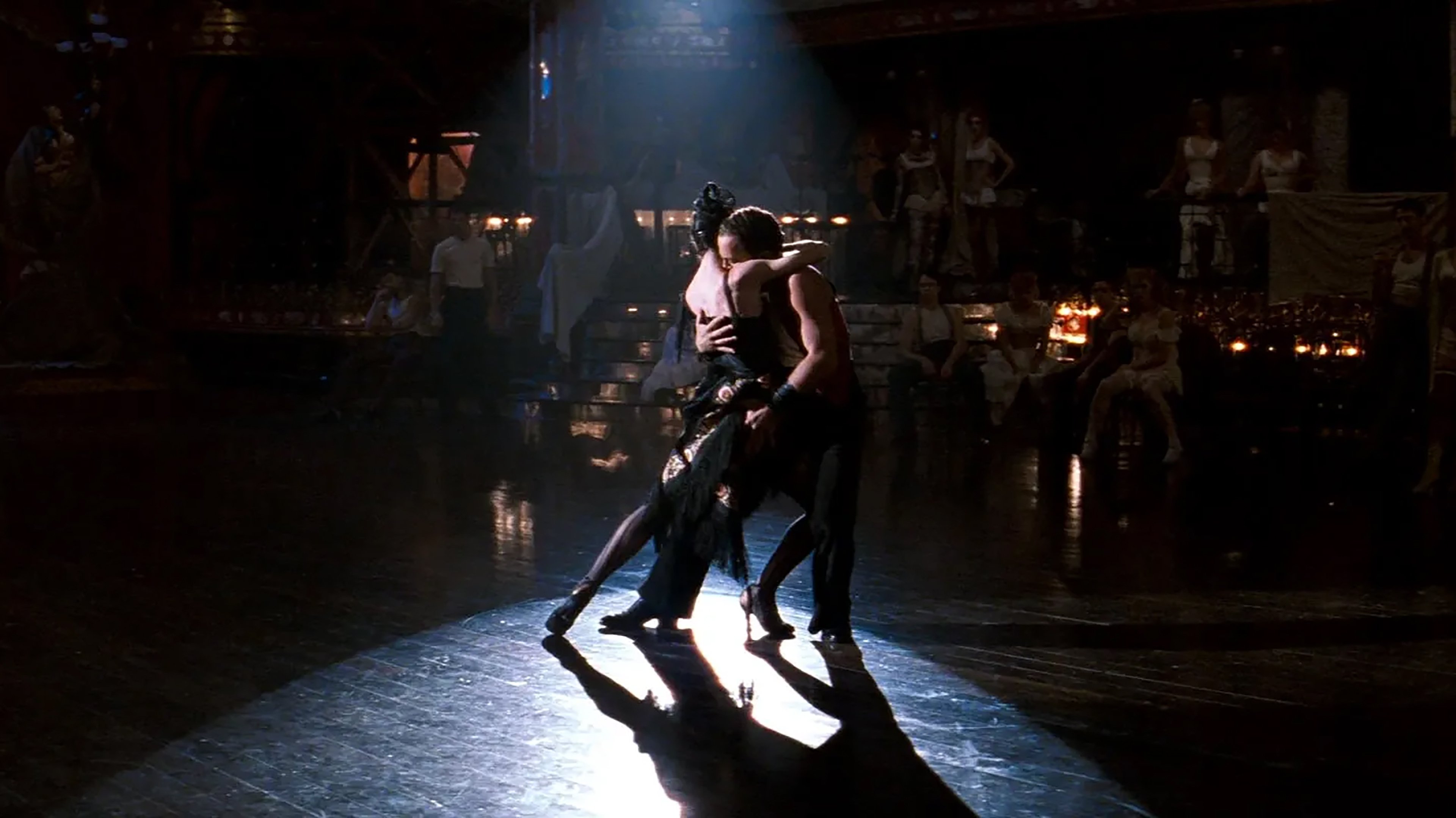 Moulin Rouge! (2001): O Drama Romântico e Musical na Paris Boêmia 1 XMVZ0aCdcnvdRwNteHGSRSWMMN