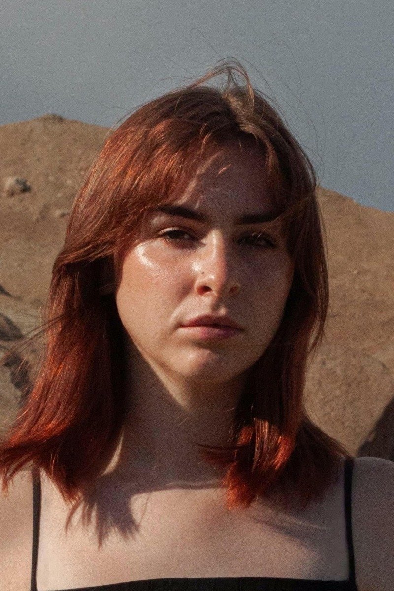 et billede af Flora Nolan