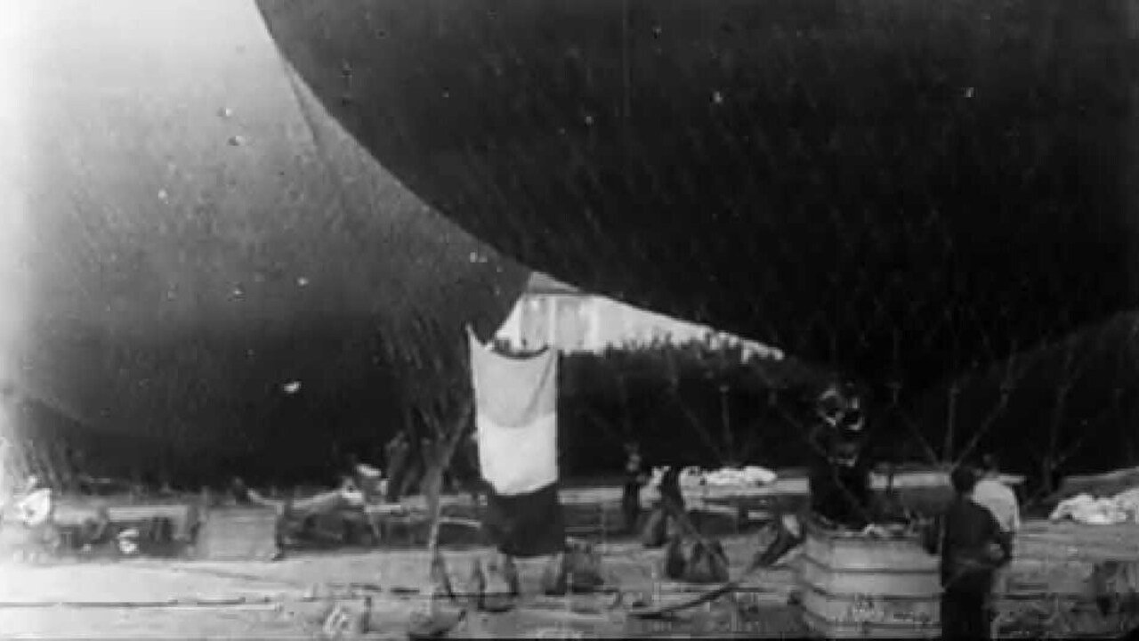 Balloon Accident at St Cloud (1914)
