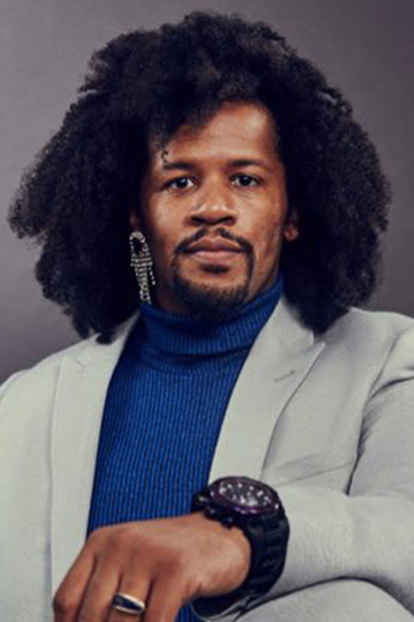 et billede af Dr. Matt Kenyatta