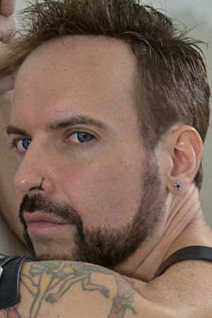 et billede af Sam Black