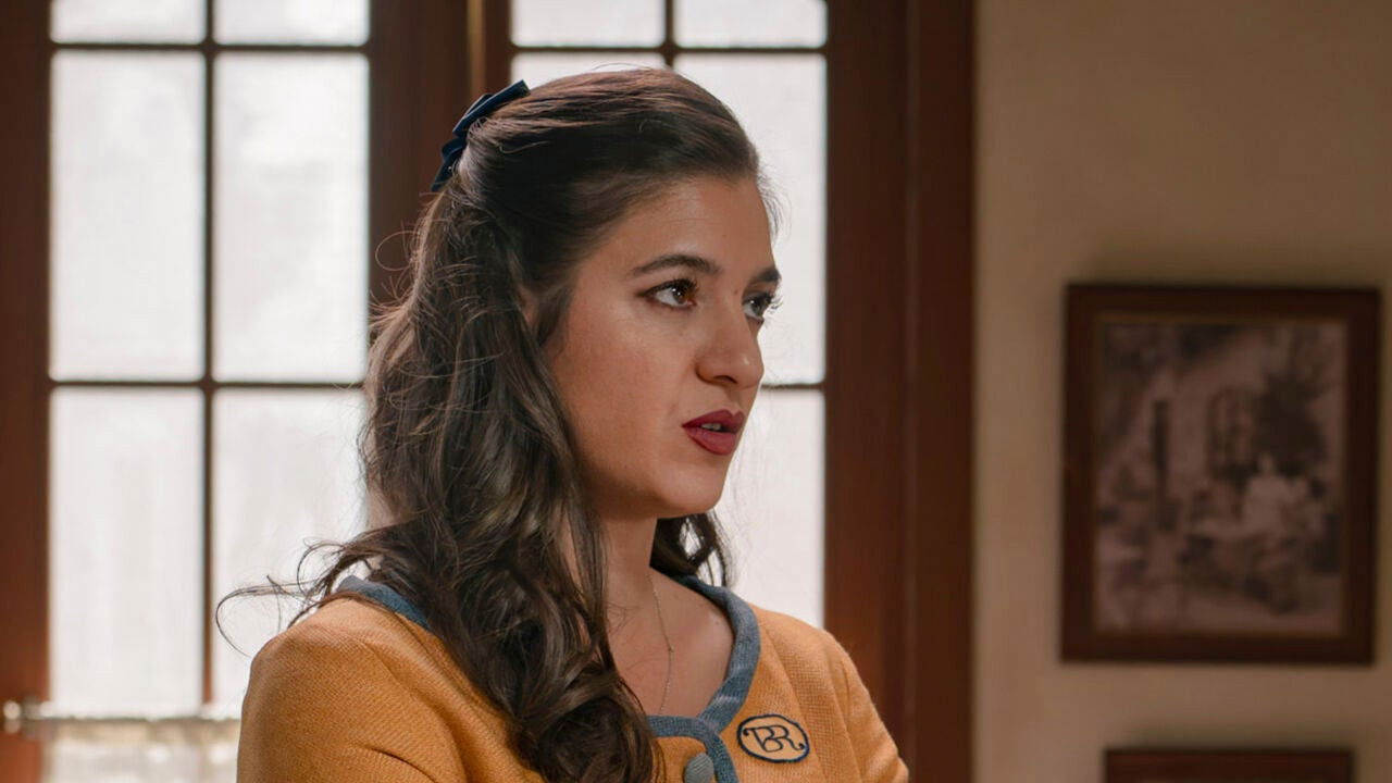 Dreams of Liberty - Season 2 Episode 195 : Episode 464