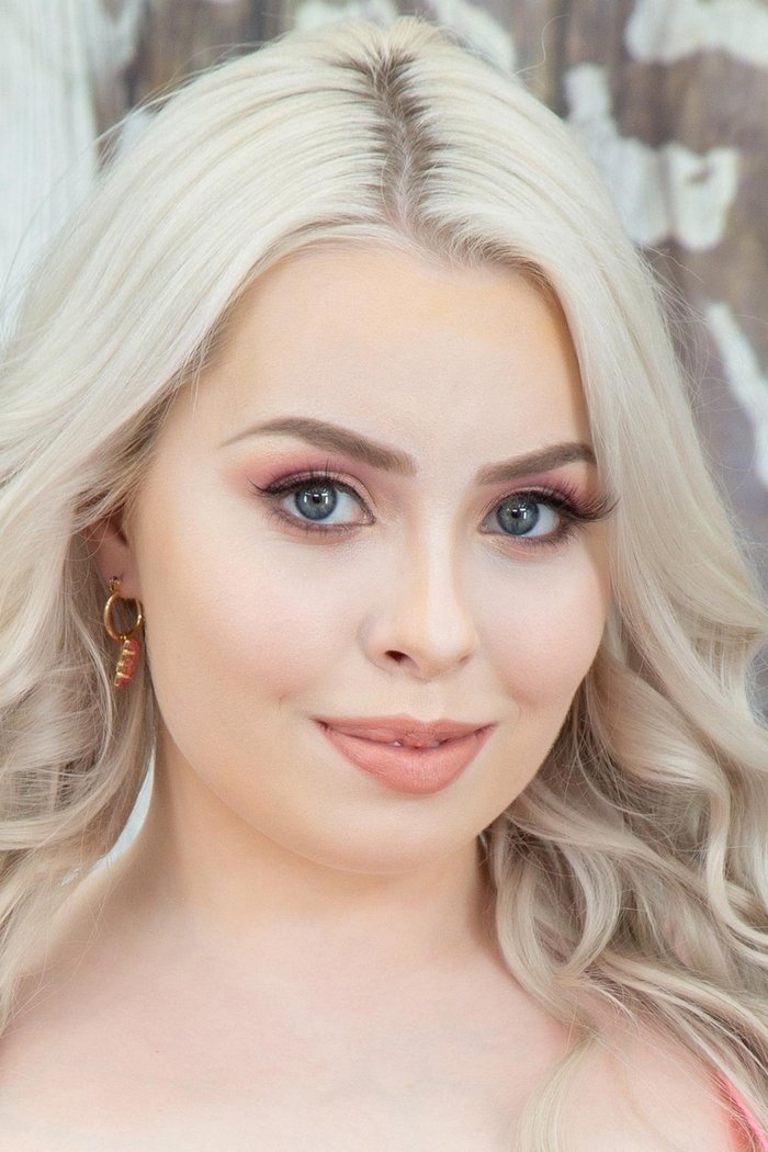 Haley Spades Profile Images — The Movie Database (TMDB)