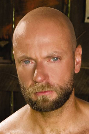 et billede af Dan Rhodes