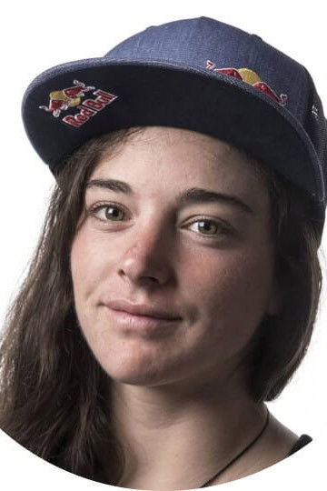 et billede af Nouria Newman