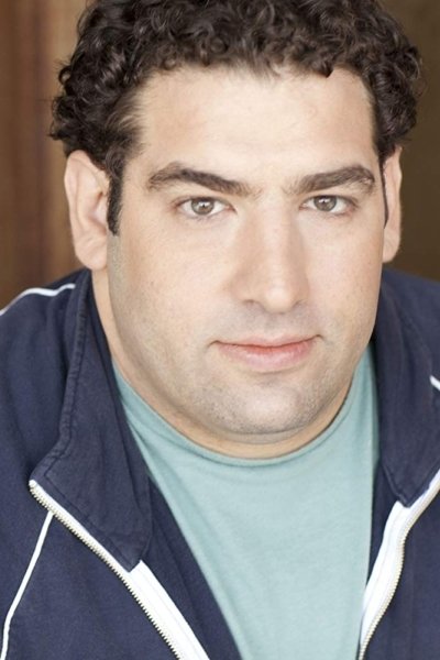 et billede af Bryan Kelly