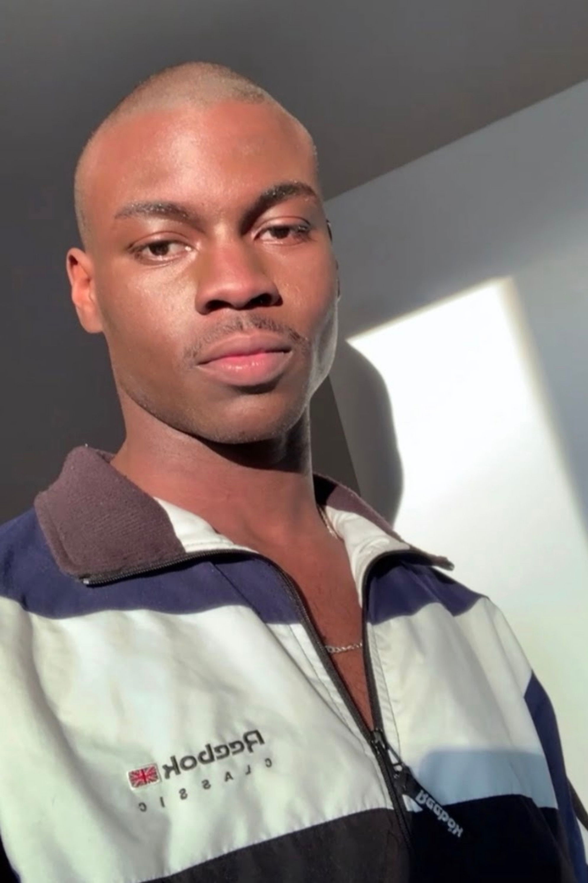 et billede af Matthew Tucker