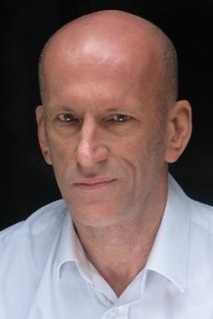 et billede af Leslie Csuth