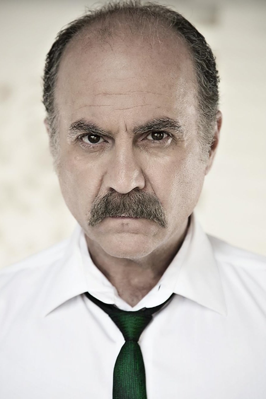 et billede af Steve Bannos