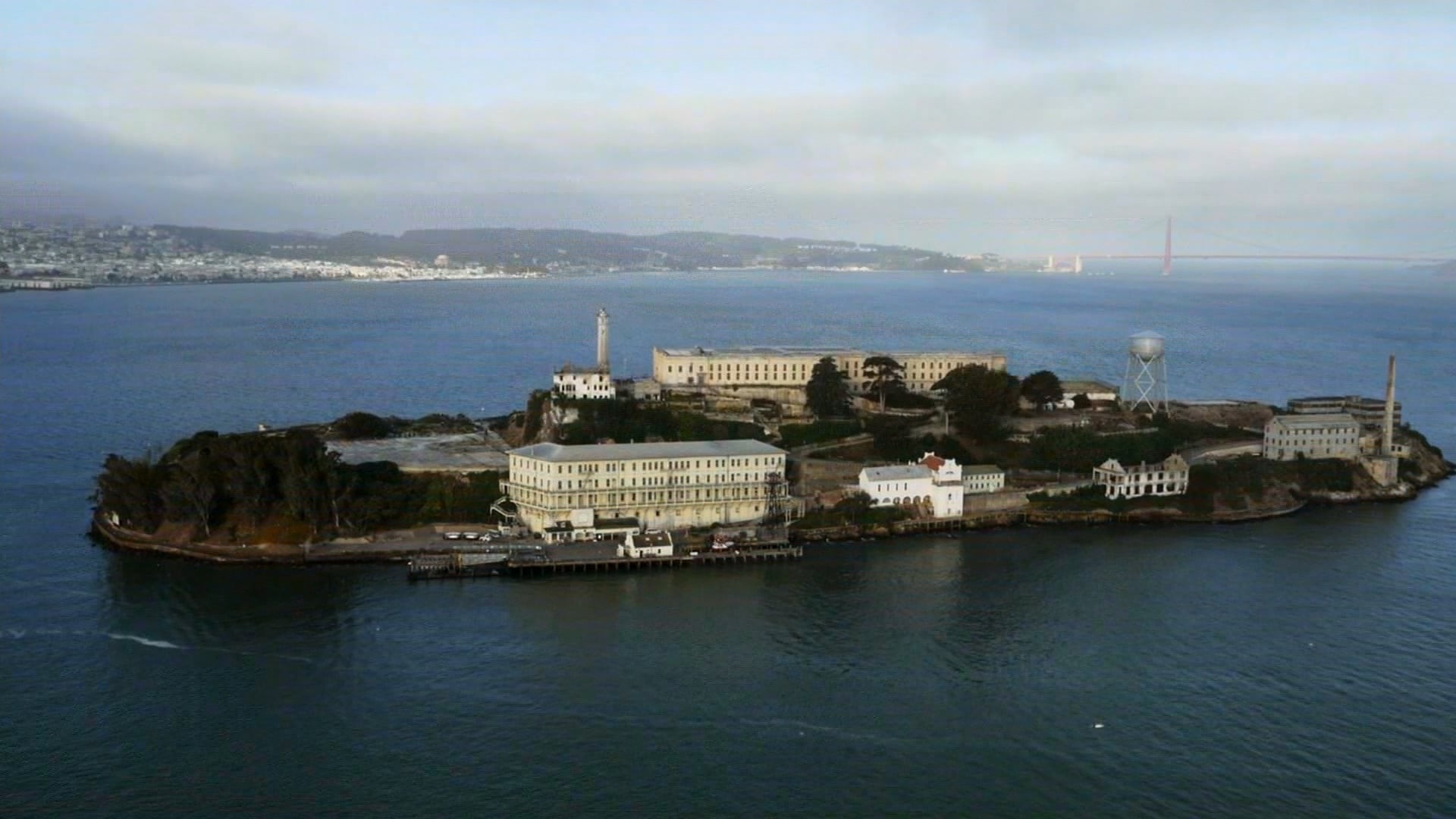 Alcatraz: leyendas de la roca (2015)