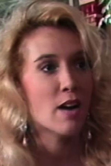 et billede af Charlie Waters