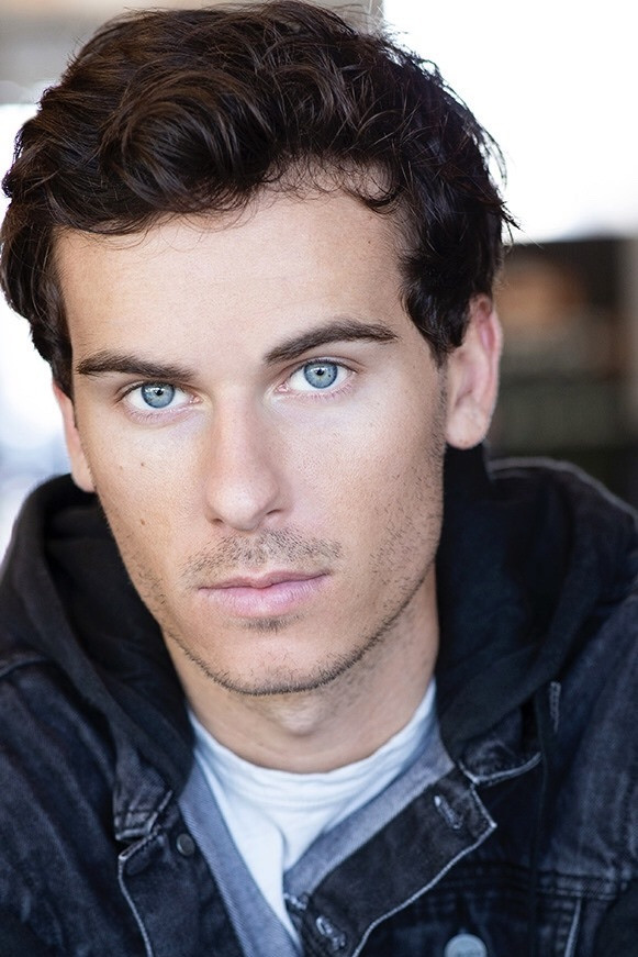 et billede af Shane Skelton