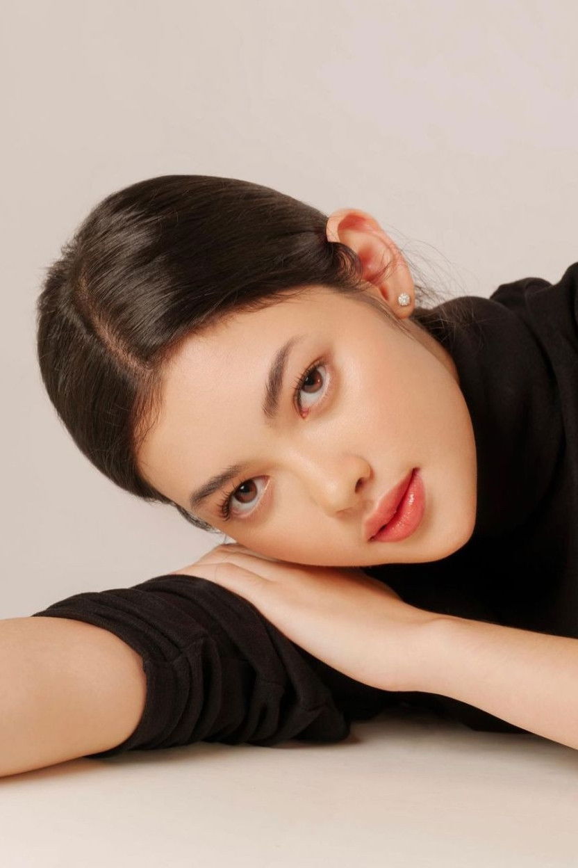 et billede af Marella Mulwanto