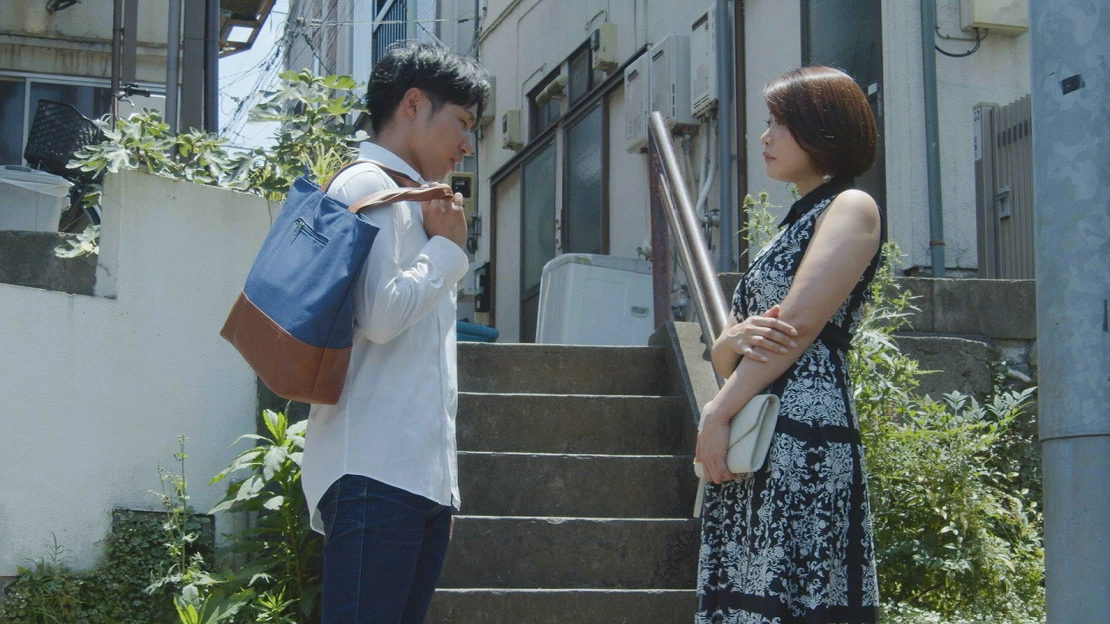 Hitozuma no yubi undō nōkō o mune taiken backdrop