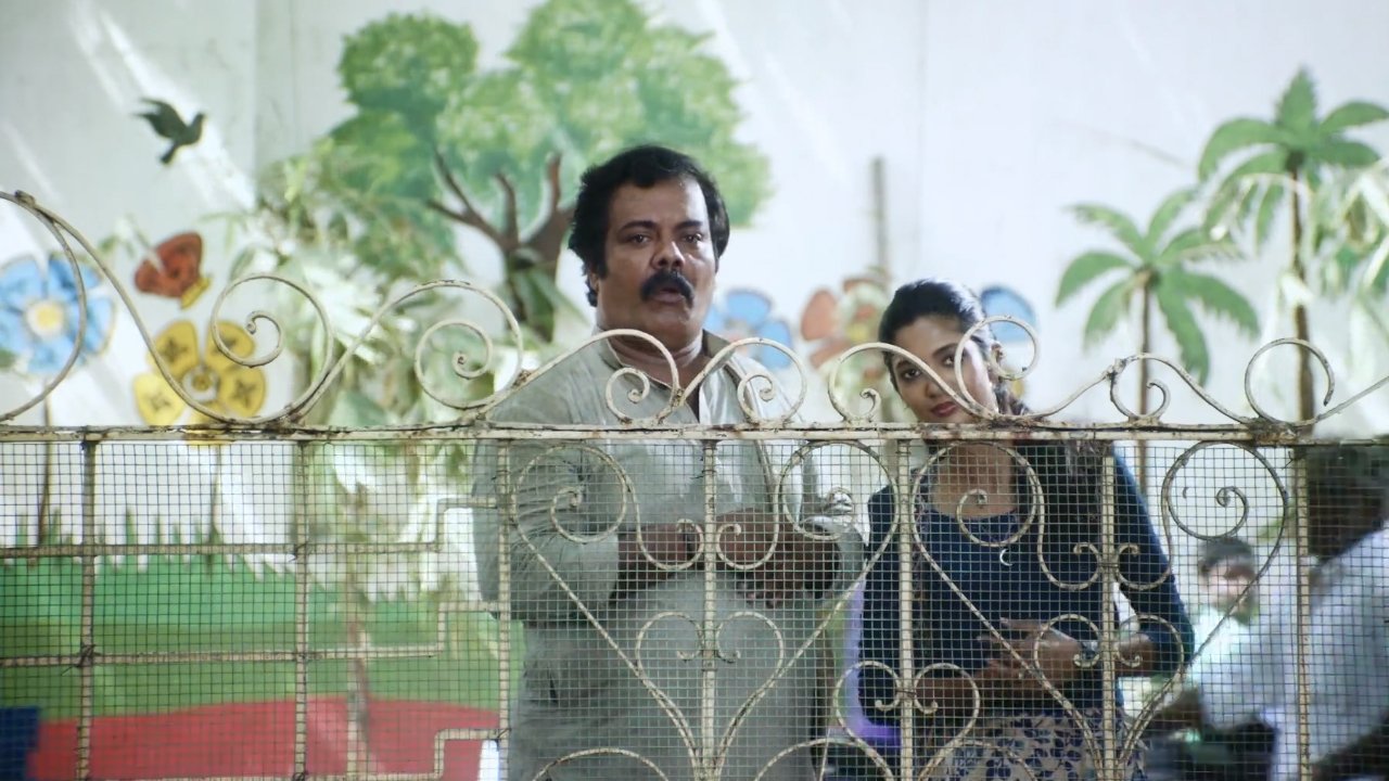Thumbnail for Pera Ketta Odane Chumma Adhurudhula Season 1 Episode 3