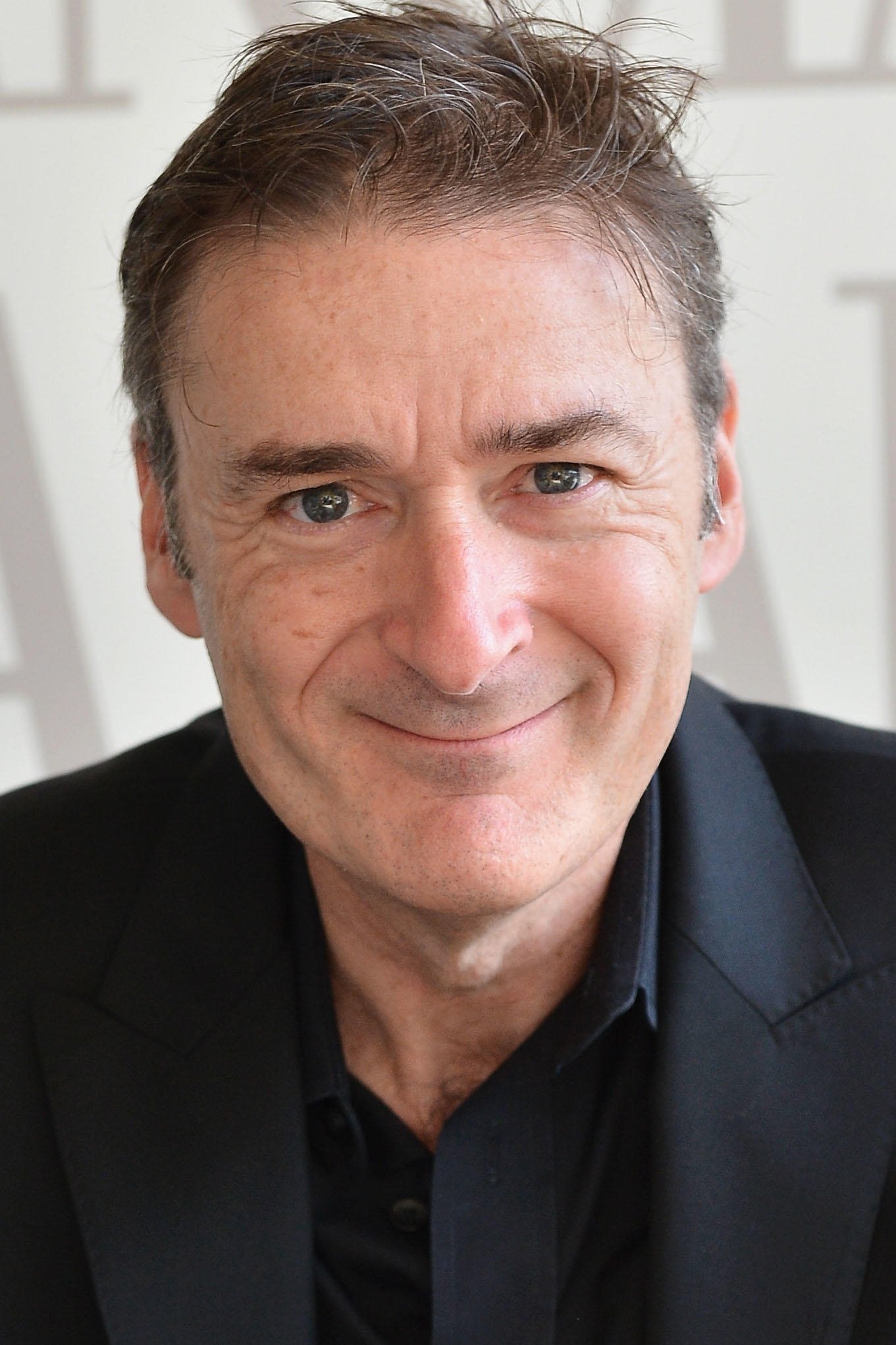 et billede af P.J. Hogan