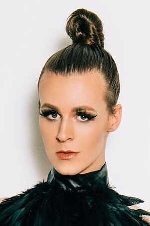 et billede af Jade Pearl Baker