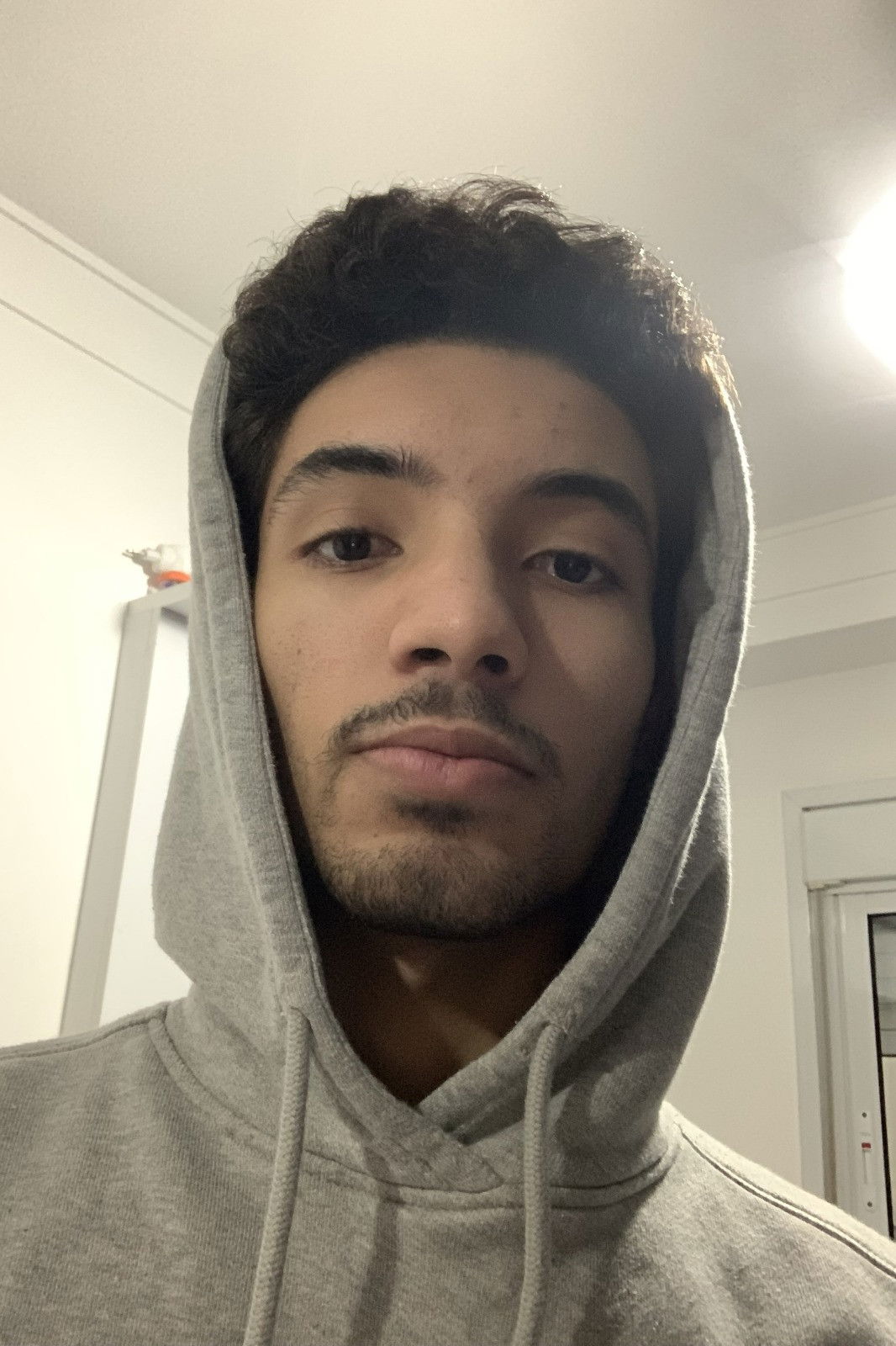 et billede af Lucas Tavares