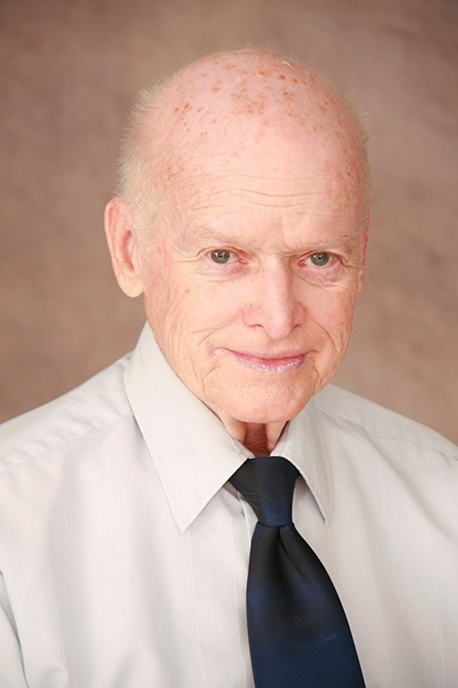 et billede af Carl Bradfield