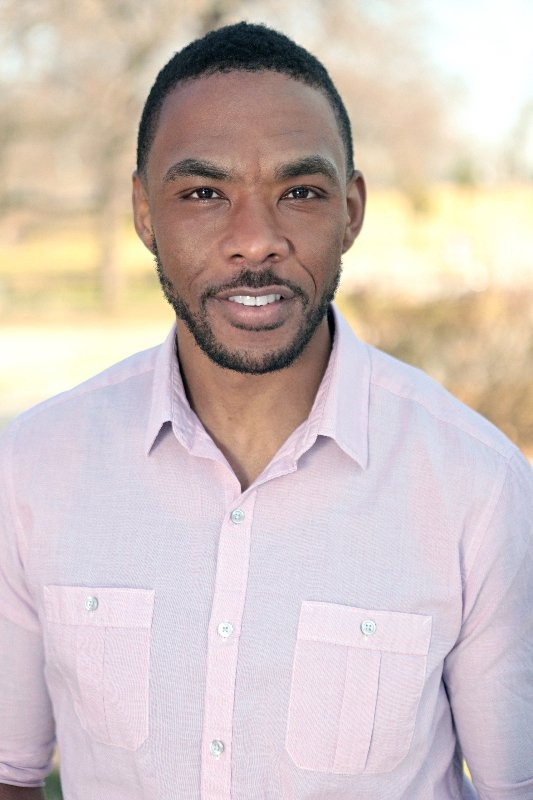 et billede af DJames Jones