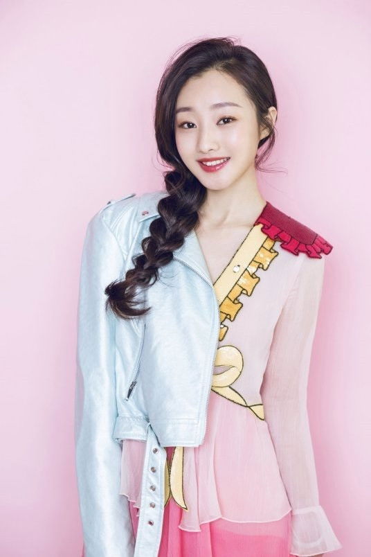 et billede af Sun Suya