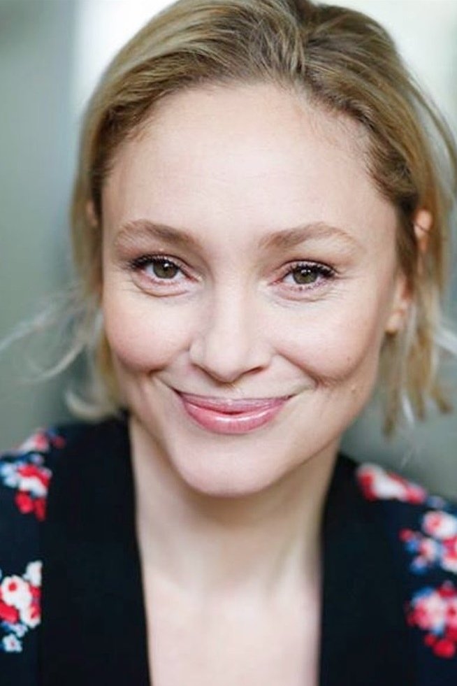 et billede af Julie Mouamma