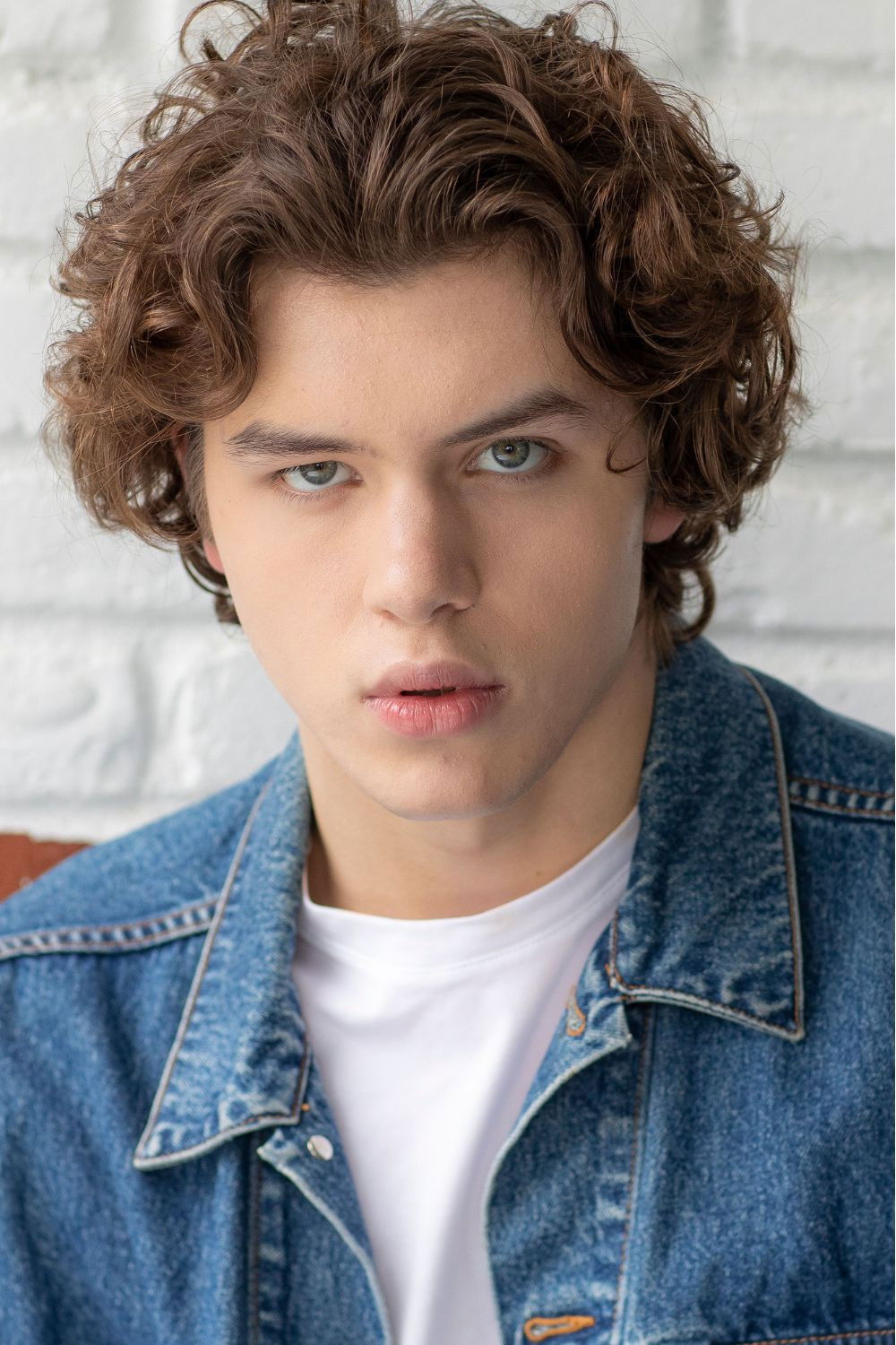 et billede af Brendan Kispert