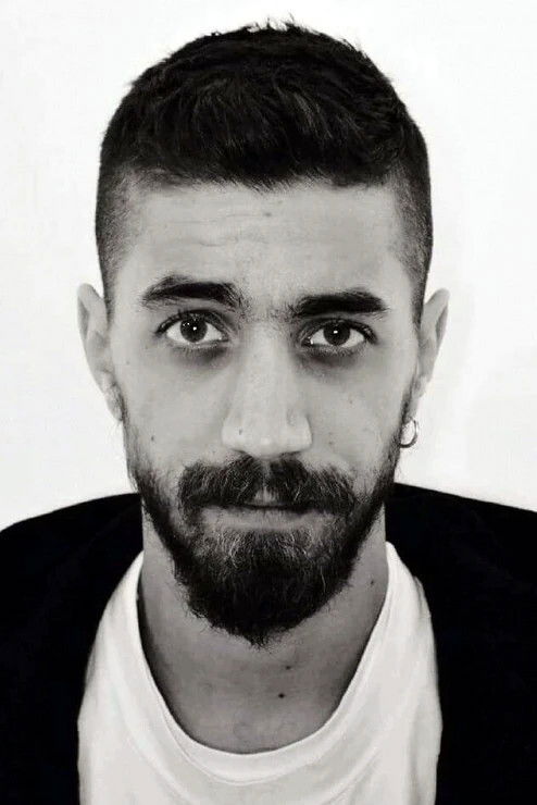 et billede af Antonis Stamos