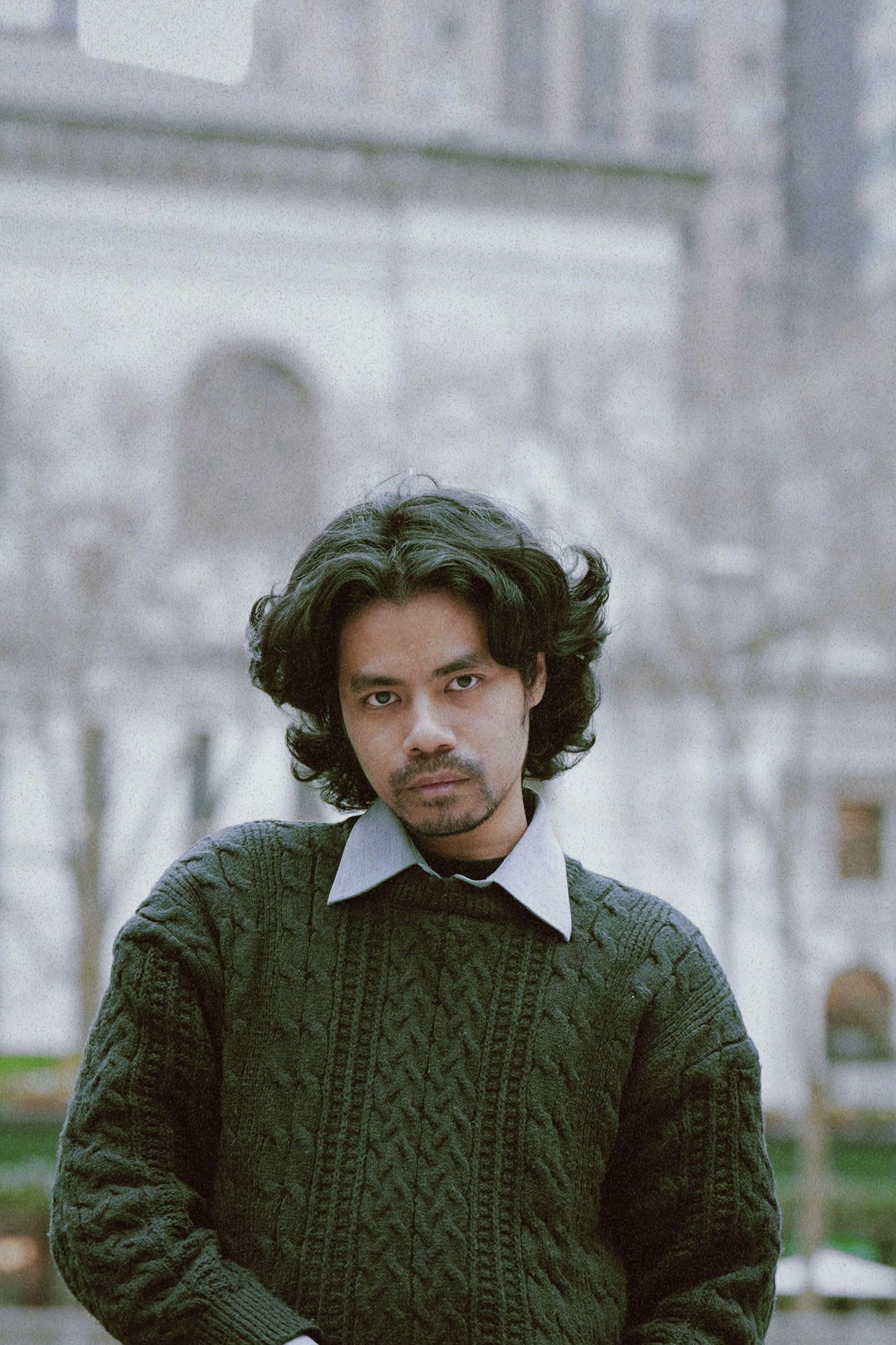 et billede af Adam Zainal