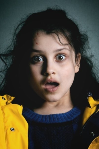 Golda de Leon's picture in the cast