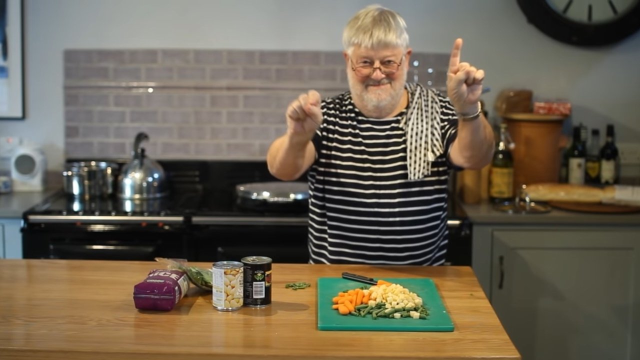 The Admiral: Pub, Drums and Food (2018)