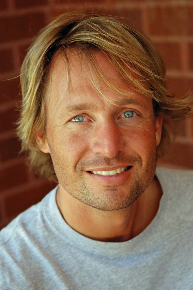 et billede af Thomas J. Post