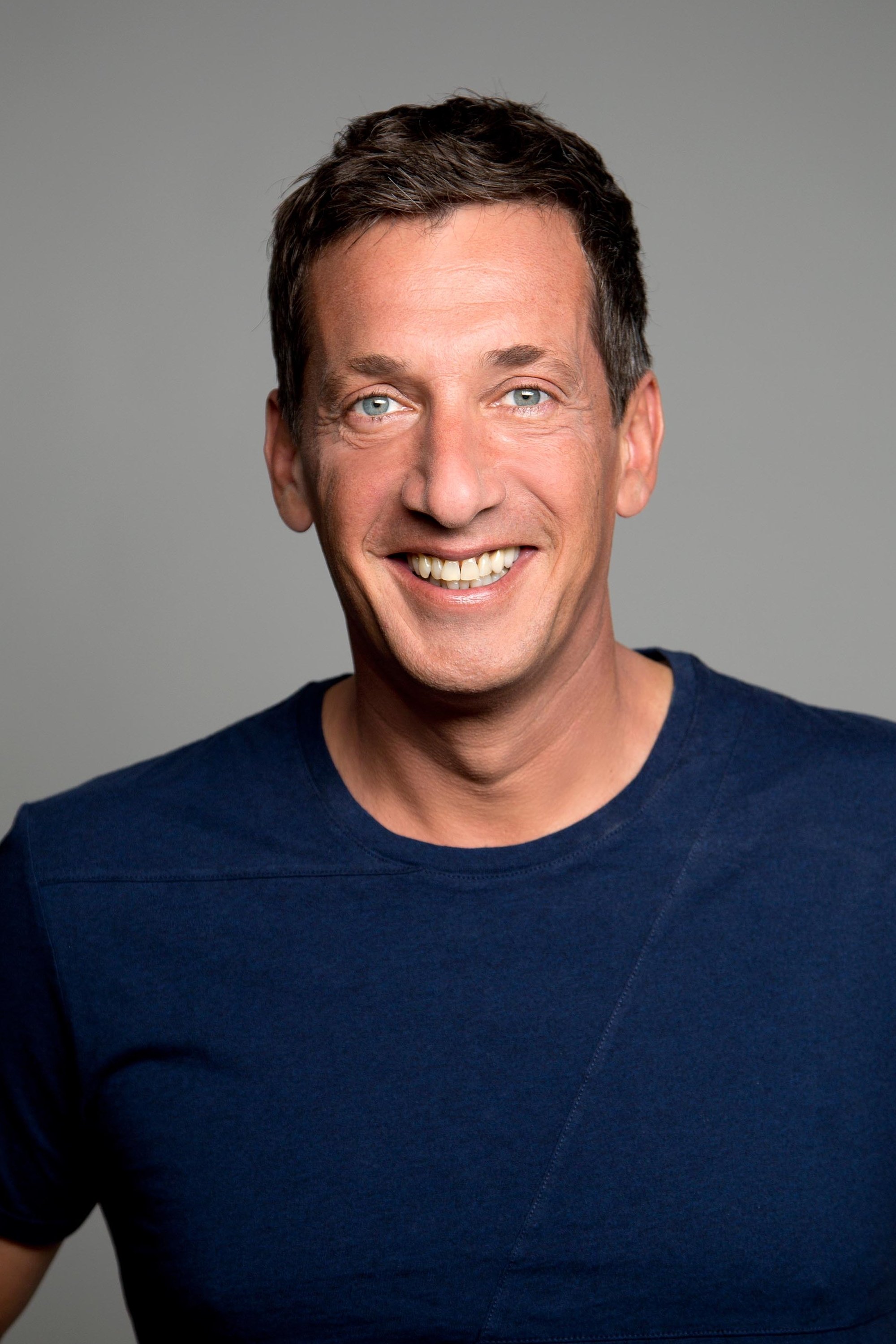 et billede af Viktor Gernot