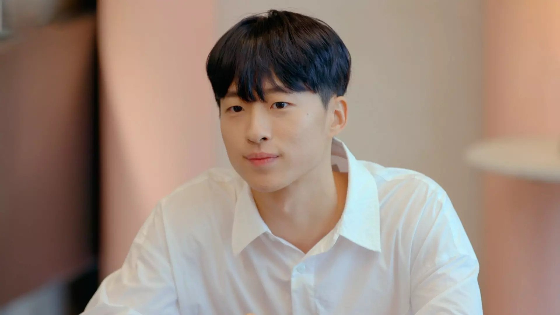 Thumbnail for Could you fall in love with your former schoolmate? Season 1 Episode 1
