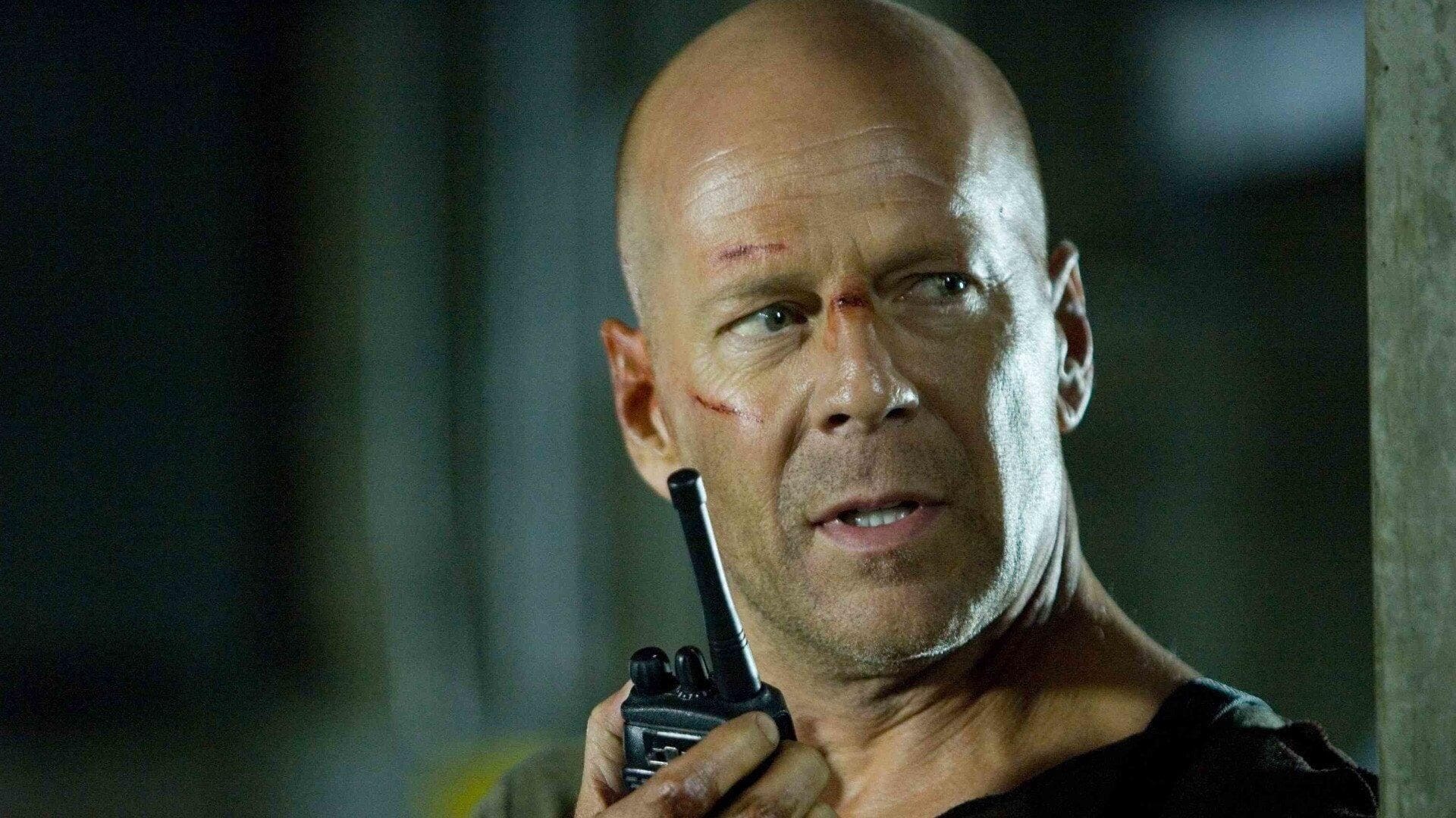 Live Free or Die Hard (2007)