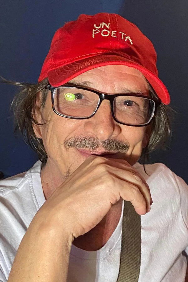 et billede af Guillermo Cardona