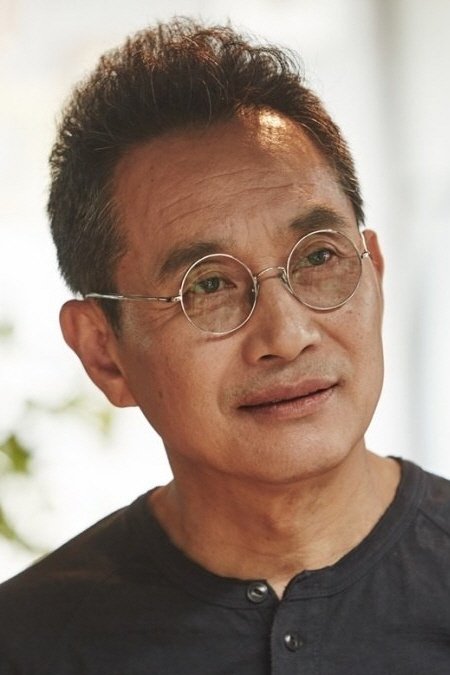 et billede af Jeong Seong-mo