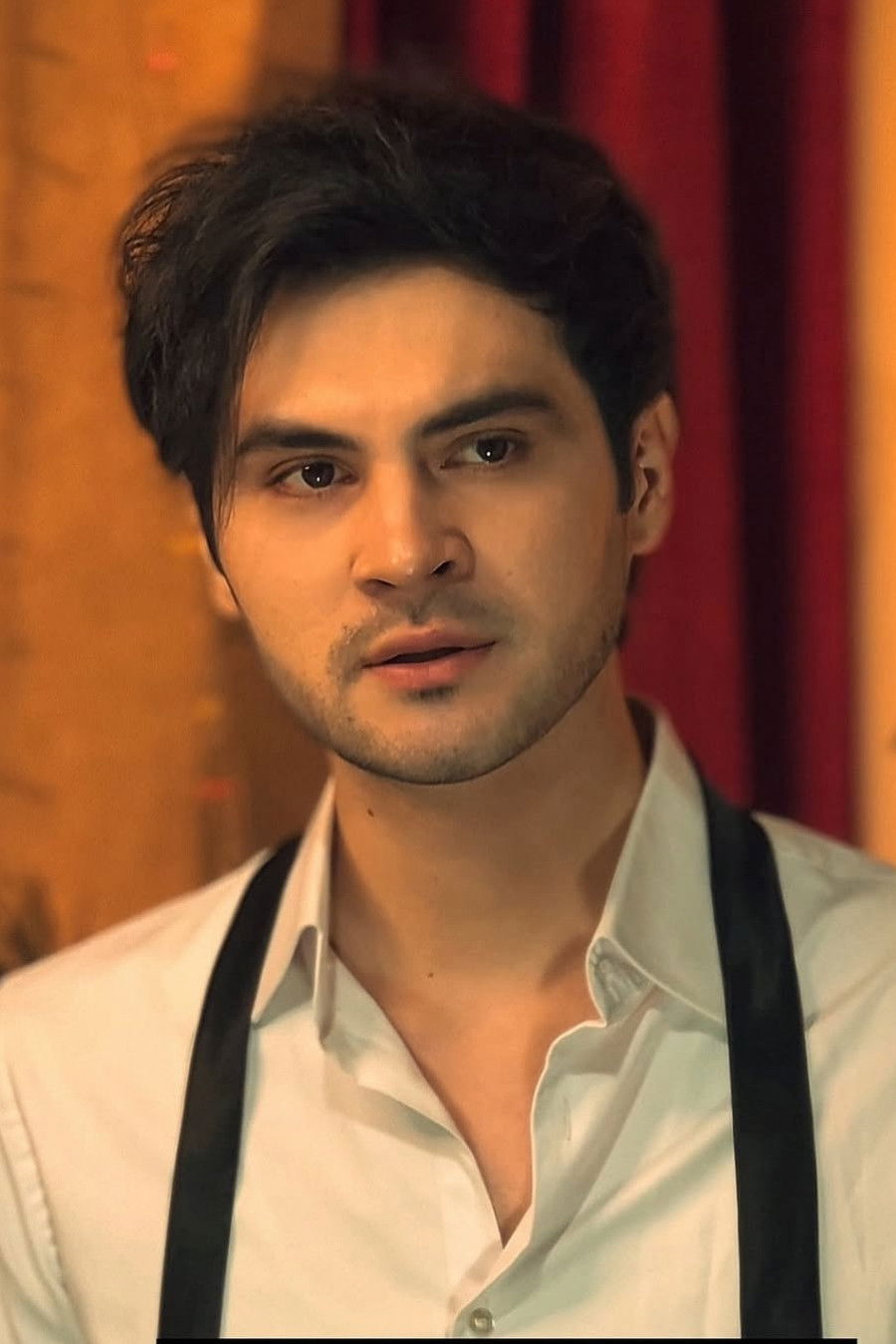 et billede af Sarvar Mahkamov