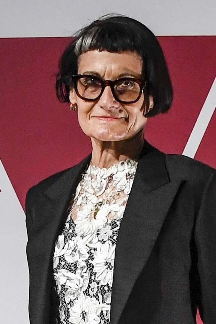 et billede af Alexandra Byrne