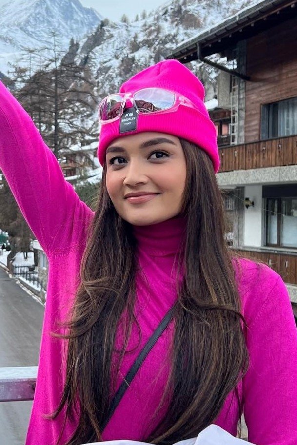 et billede af Puteri Aishah