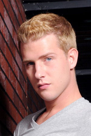 et billede af Cole Harvey